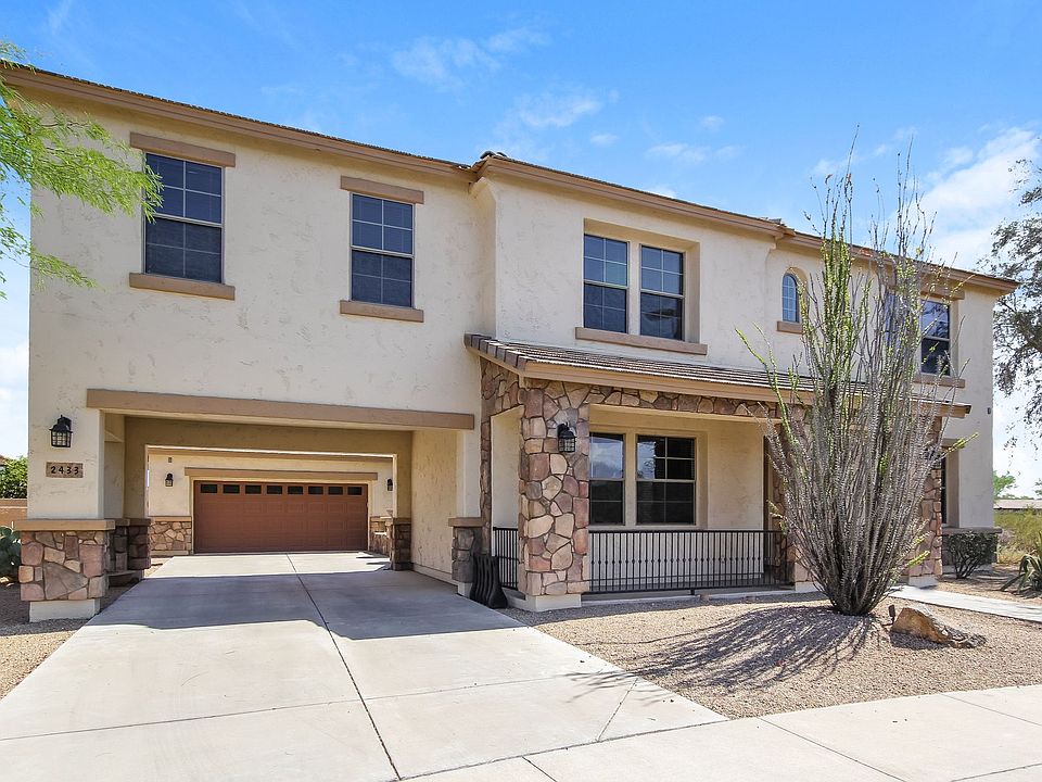 1st image of 2433 W Horsetail Trl