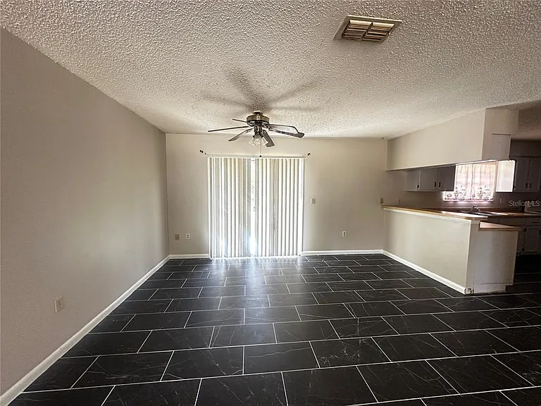 66 Silver Ln — Photo 5