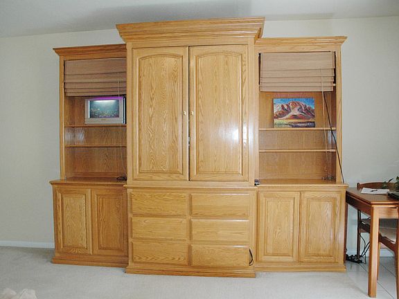 Wall Unit