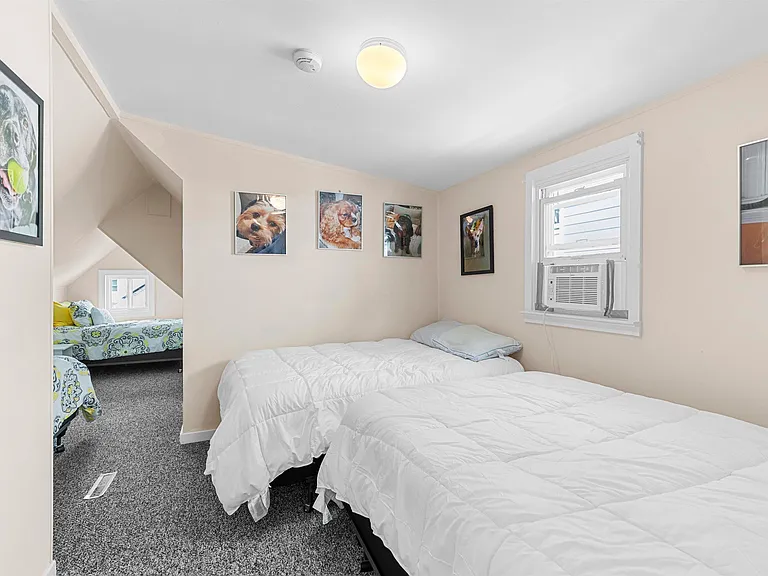 29 N Frontenac Ave #A — Photo 16
