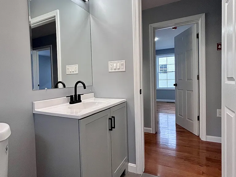 27 Amity St #1 — Photo 19