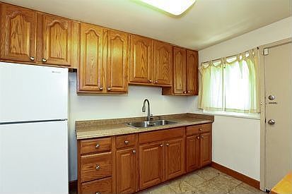 2nd image of 3502 Western Ave #3502
