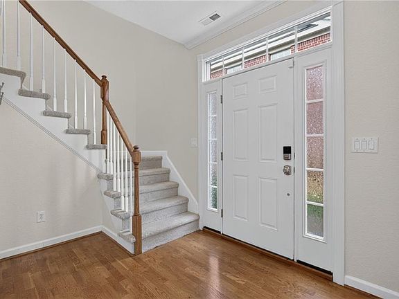 2nd image of 1007 Skiffs Landing Ln