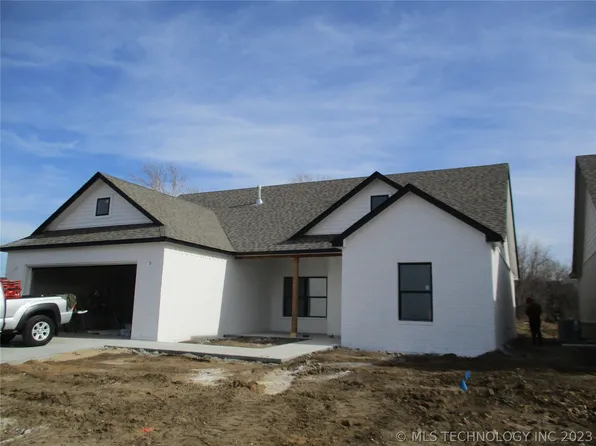 795 Regan Ave, Kellyville, OK 74039