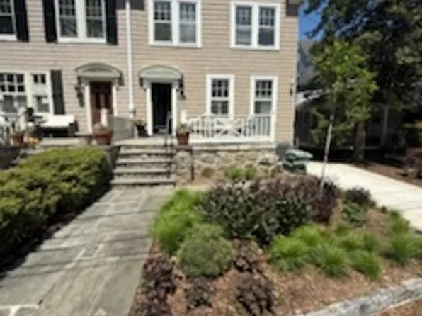 3309 Highland Pl NW, Washington, DC 20008