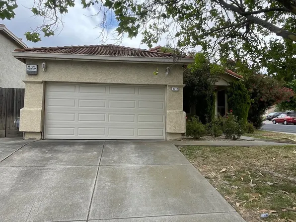 2212 Southwood Dr, Pittsburg, CA 94565