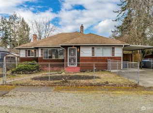 1212 121st St S, Tacoma, WA