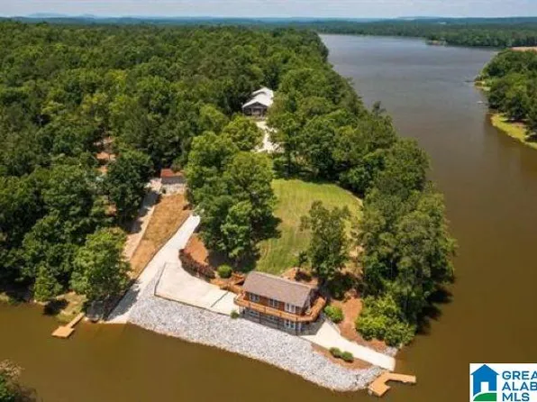 250 Hamilton Ln, Riverside, AL 35135