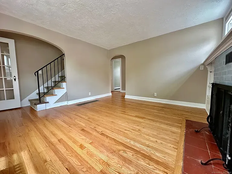 33 Emerson St — Photo 19