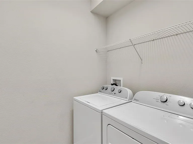 8916 Rhodes St — Photo 25