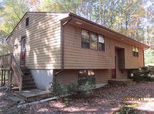 477 Durfee Hill Rd, Glocester, RI 02814
