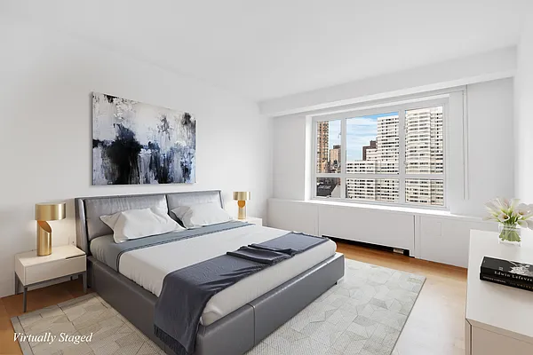 Sold by Douglas Elliman | media 29