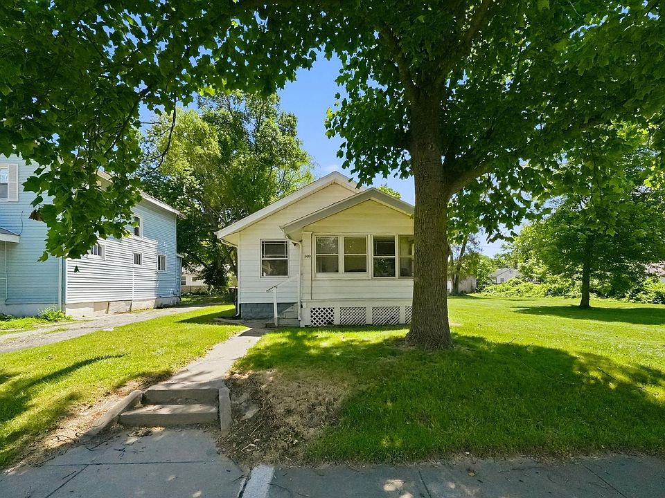 1st image of 3109 Central Dr