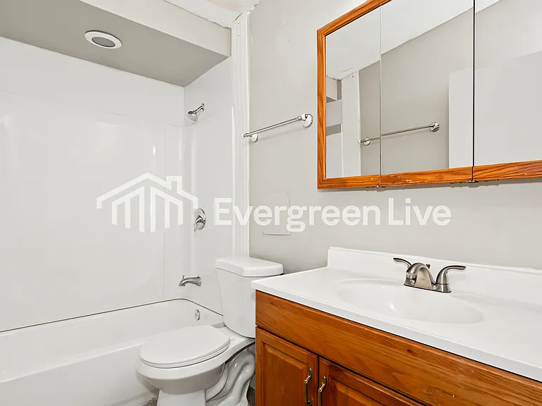 70 Taney Dr — Photo 18