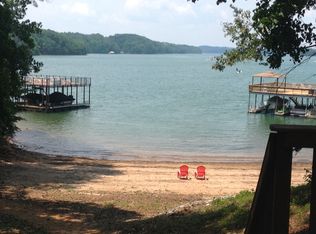 4280 Twin Rivers Dr, Gainesville, GA 30504