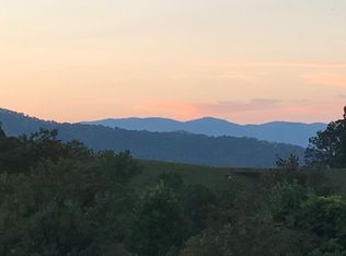 5 Tremorra Trl, Leicester, NC 28748