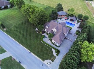 2006 Shoreline Dr, Mount Juliet, TN 37122