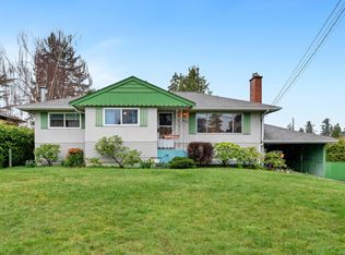 3850 Raymond St S, Saanich, BC V8Z 4K3