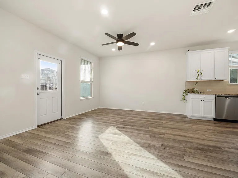 329 Green Egret Way — Photo 7