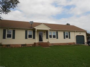 524 Tennis Dr, Chesapeake, VA 23320