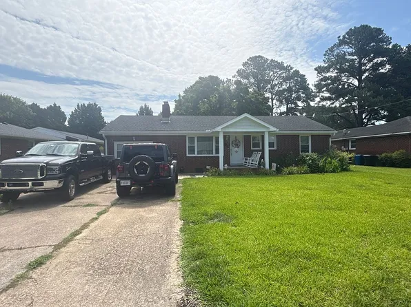 178 Green Kemp Rd, Virginia Beach, VA 23462