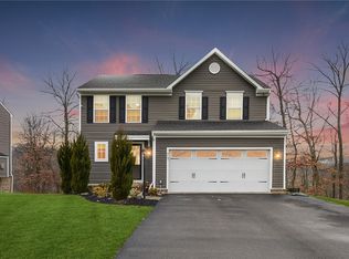 377 Greene Dr, Clairton, PA 15025