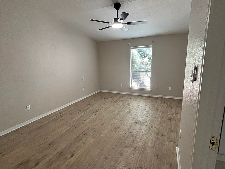 2125 Augusta Dr #40 — Photo 19
