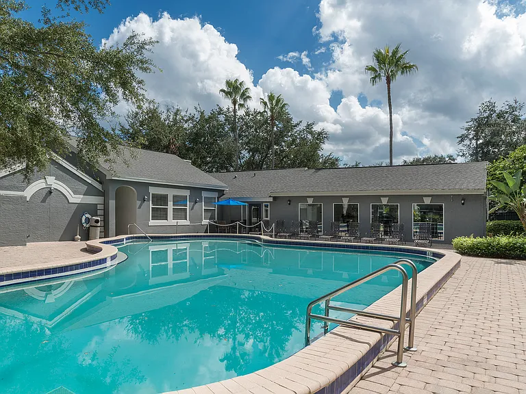 The Woodlands Apartments — Photo 12