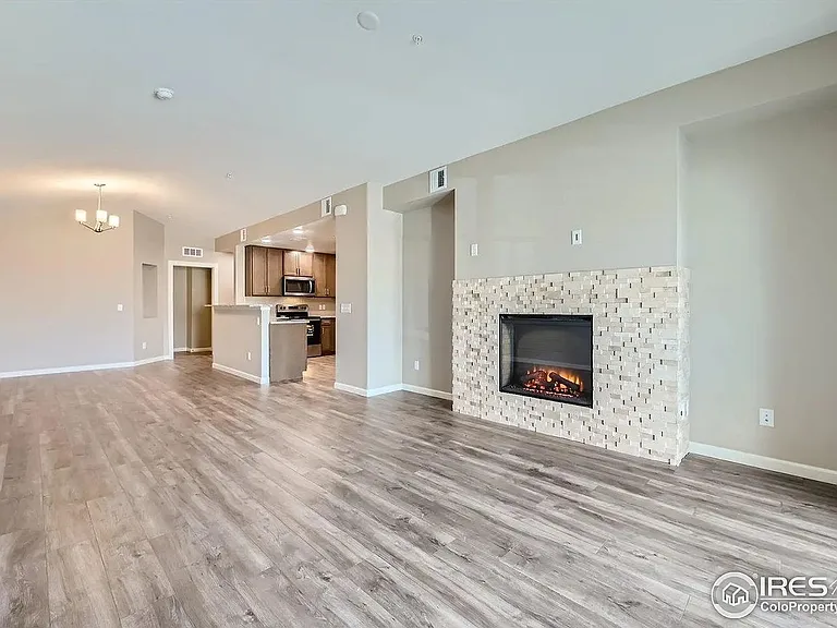 2435 Calais Dr #20-H — Photo 17