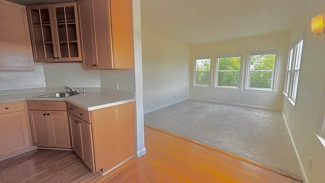 325 Visitacion Ave #1 — Photo 12