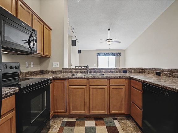 5th image of 4437 Hastings Dr