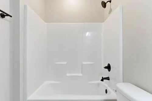 3 bed, 1064 sqft, $1,750 — Photo 1