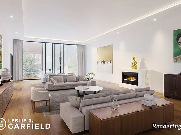 3rd image of 53 E 67th St