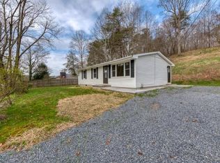 9147 Reedy Creek Rd, Bristol, VA 24202