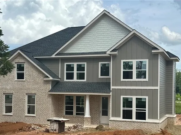 4152 Rosebud Rd, Loganville, GA 30052