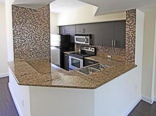 2911 NE 185th St APT 2102, Aventura, FL 33180