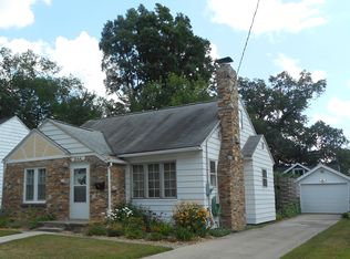 904 Merrifield St SE, Grand Rapids, MI 49507