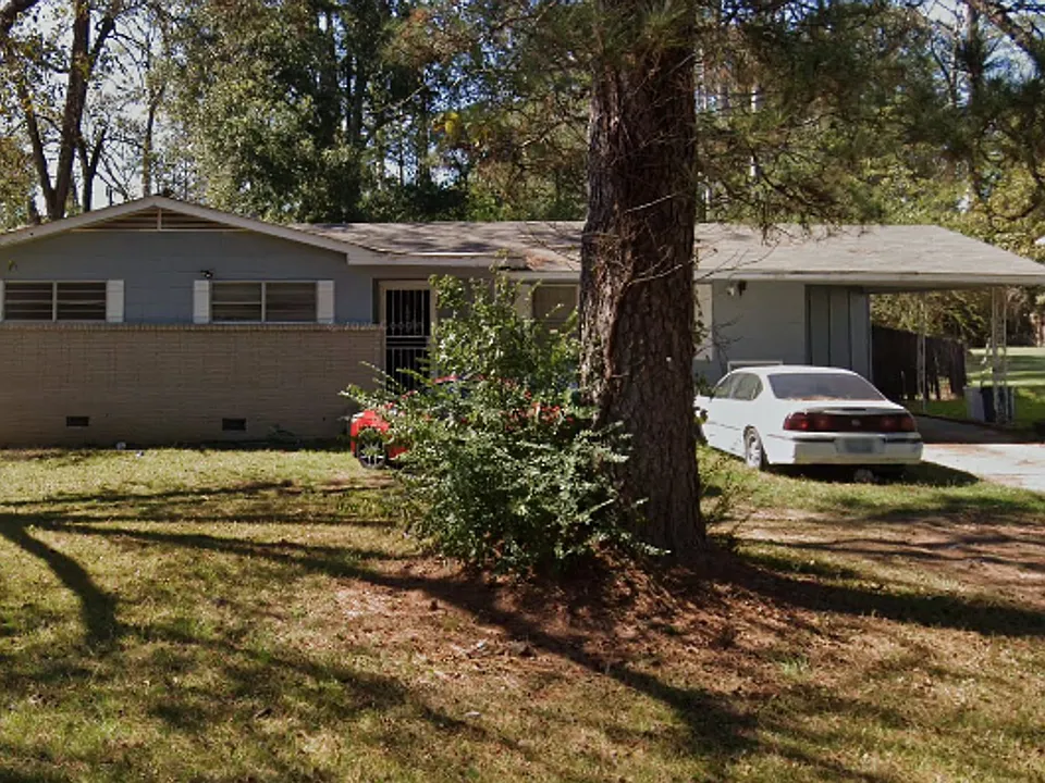 427 McDowell Park Cir