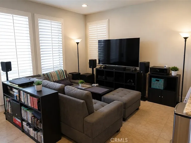 5511 W 149th Pl #9 — Photo 2