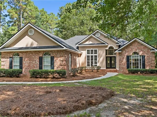 7165 Colonel Greirson Dr, Daphne, AL 36527