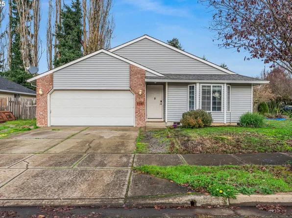 2367 Dorsey Dr, Hubbard, OR 97032