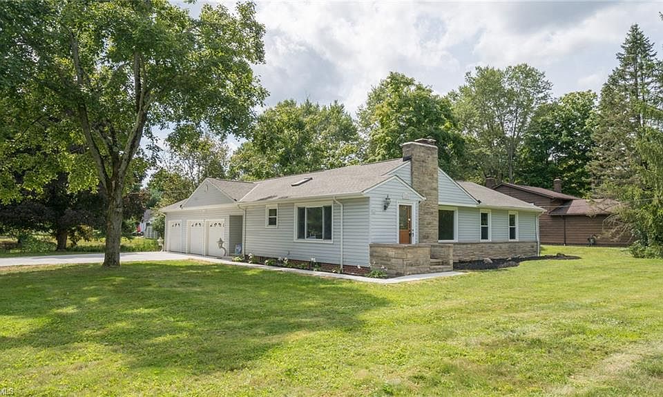 12430 Chippewa Rd Brecksville OH 44141 Zillow