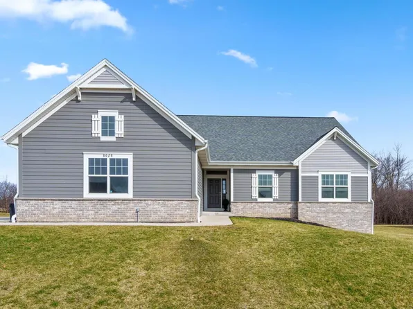 8628 North 116th STREET, Milwaukee, WI 53224