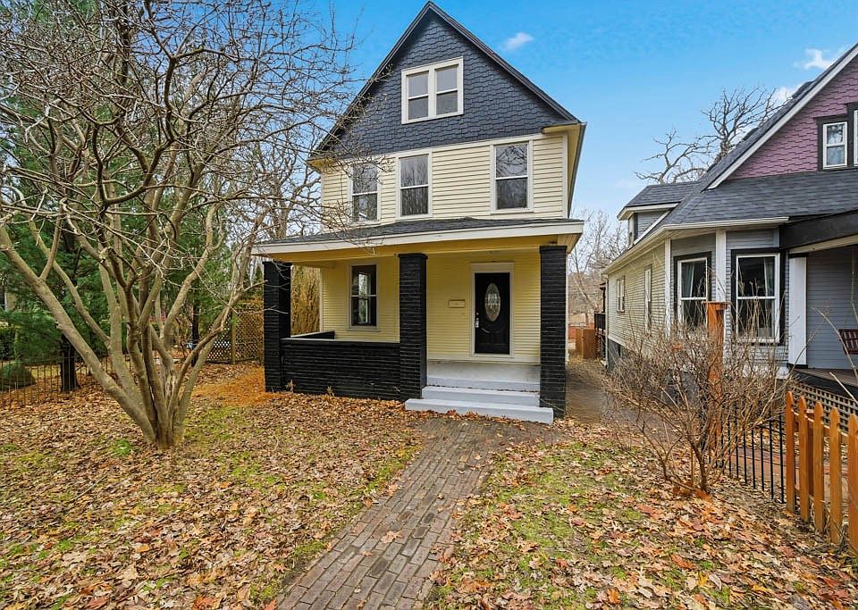 1st image of 736 20th St