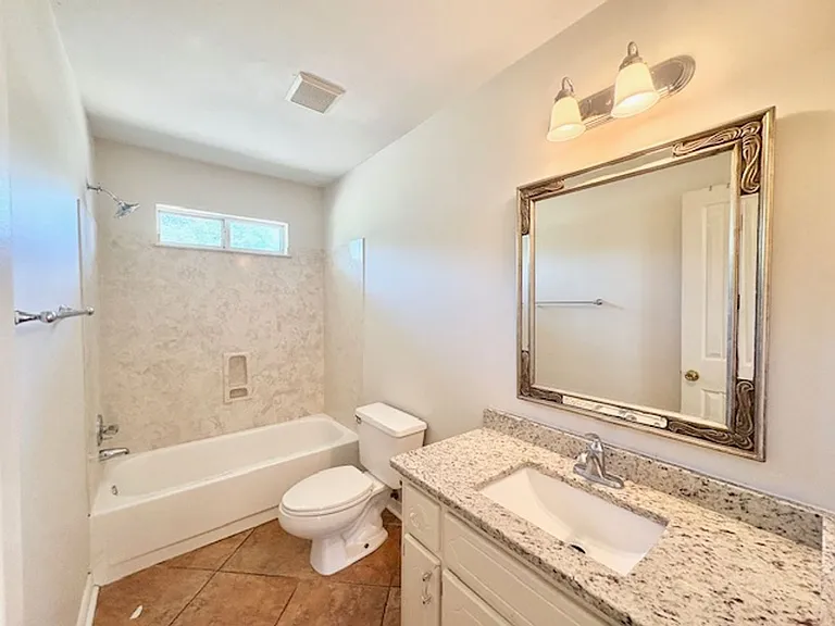 101 Meadow Woods Ln — Photo 21