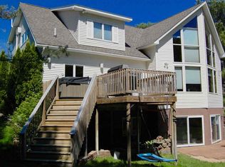 2830 Fall Park Rd, Boyne City, MI 49712