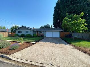 1789 Lawnridge Ave, Springfield, OR 97477
