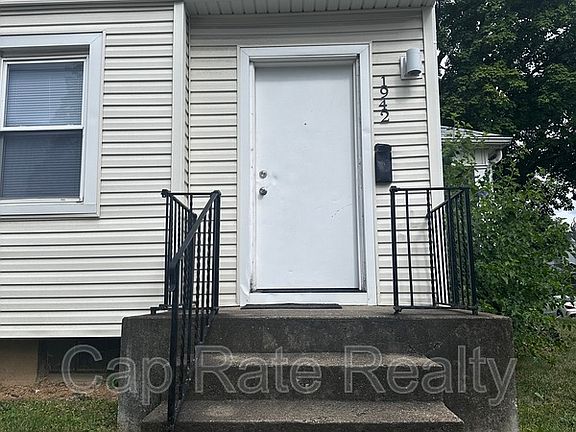 2nd image of 1942 Hamilton Ave