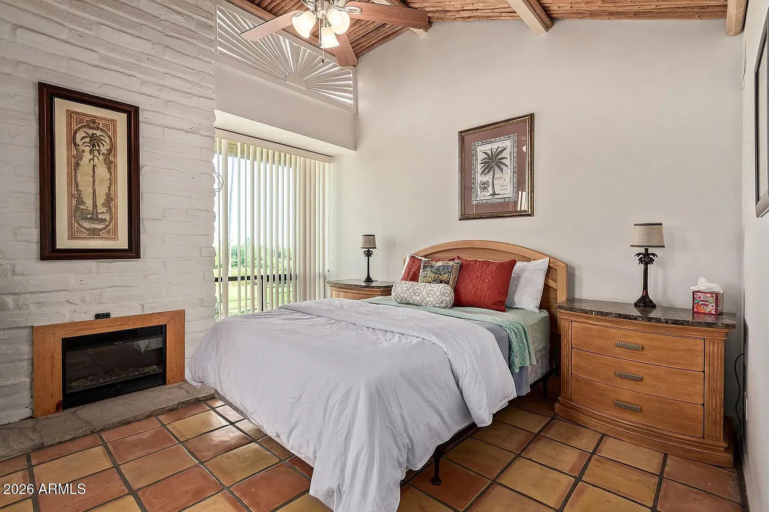 4 bed, 3.5 bath, 2351 sqft, $3,000 — Photo 1