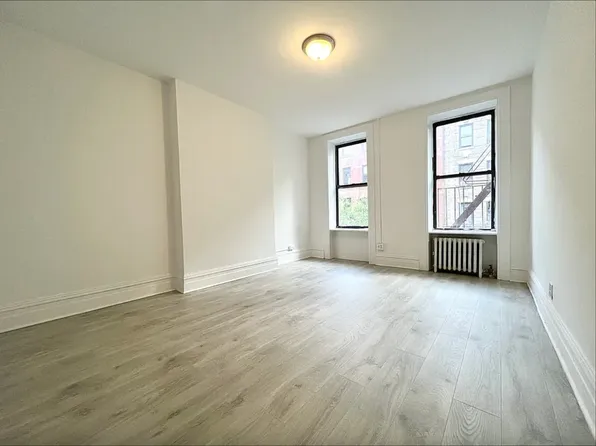 317 East 93rd Street image 1 of 5